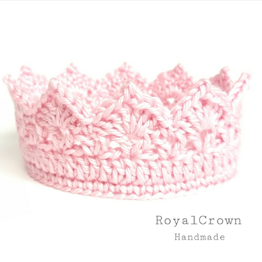 Crochet baby girl crown